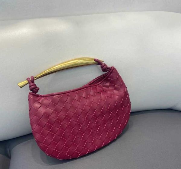 

turn bags wrist venetas bag shark fashion bags handbag designer bags bottegas metal half month light luxury version versatile handbag woven