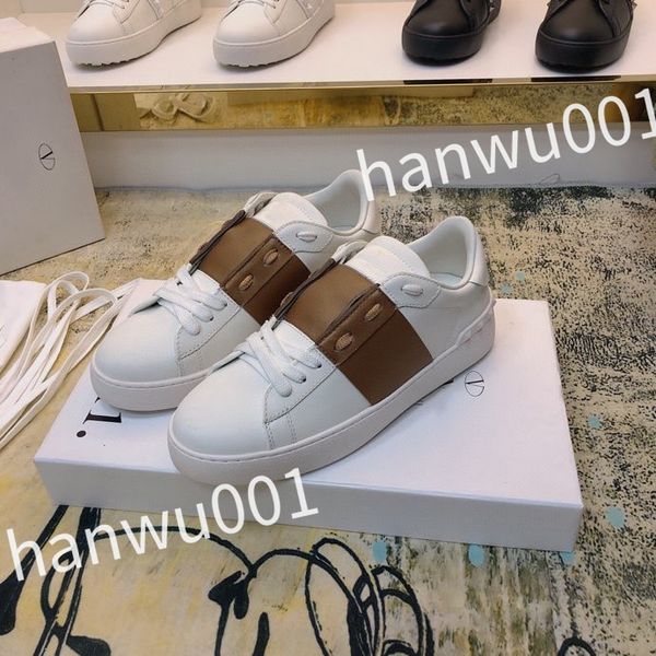 

2023 new mens high shoes luxury designer sneakers casual comfort pretty designers trainers for daily life basketball coach, Black