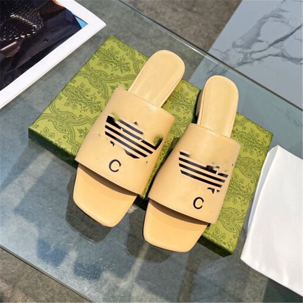 

fashion beach shoes 2023 ggity summer men's and women's cartoon shoes alphabet logo casual slippers 06-09