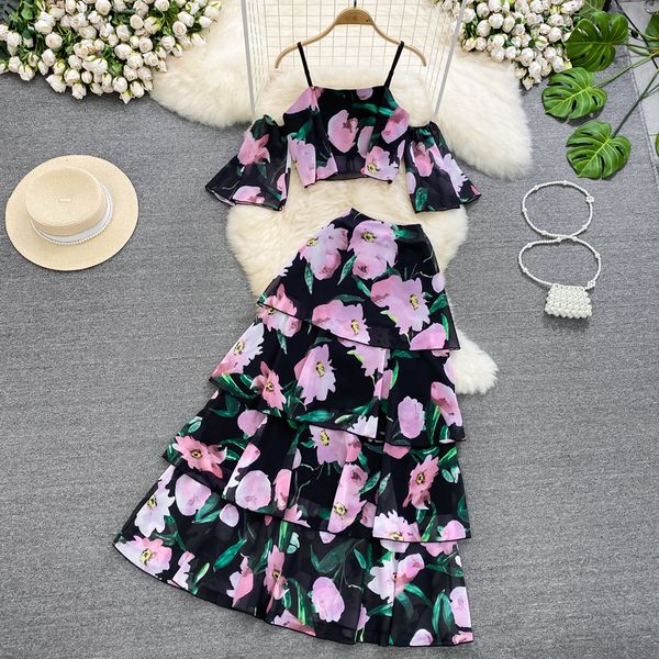 

seaside vacation fashion two piece dress sweet suspender off shoulder chiffon shirt two-piece high waisted a-line cake skirt, White