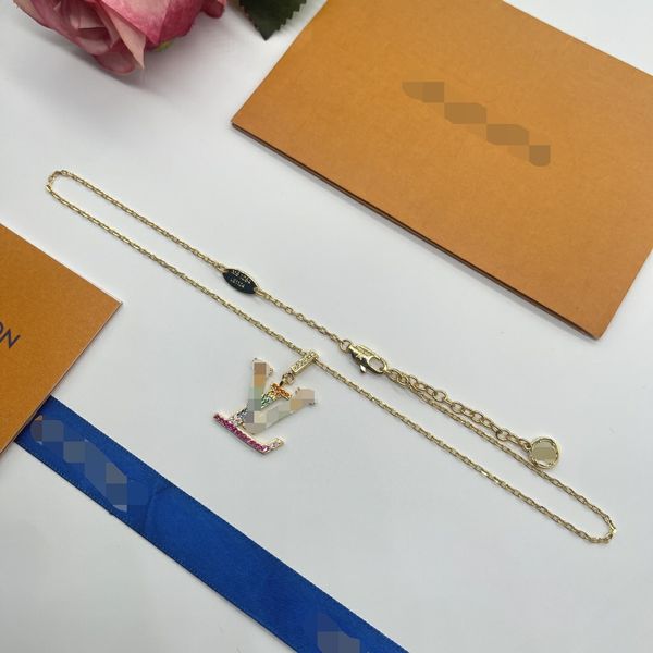 

luxury brand necklace pendant designer fashion jewelry cjeweler letter plated gold silver chain for men woman trendy tiktok have necklaces j