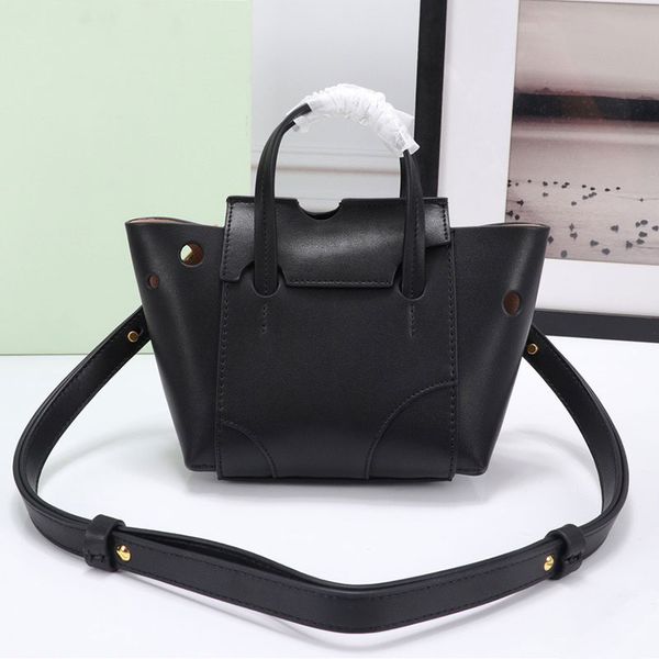 

fashion luxury brand designer womens bag leisure makeup shopping exquisite retro style handbag mens and womens off bag
