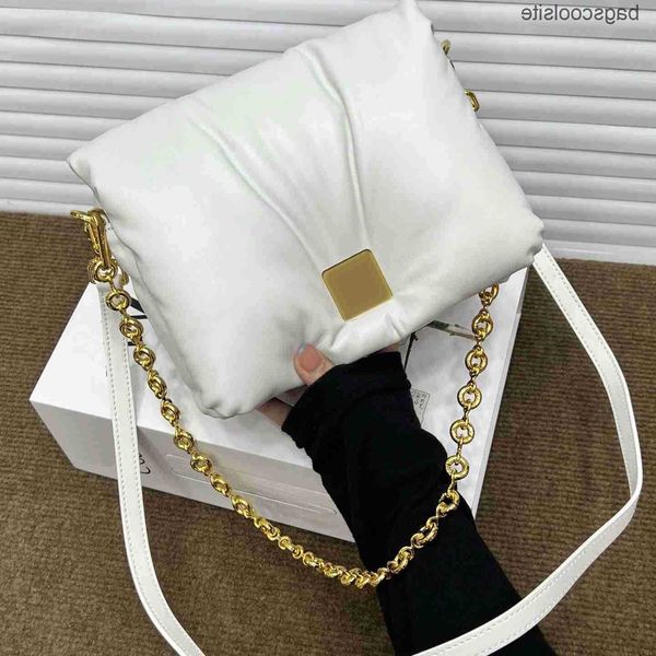 

loews shoulder loews 2023 bag designer bags goyas leather lambskin women puffy fashion chain small square versatile pillow puffer handbags y
