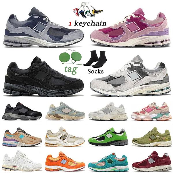 

2002r 9060 men women luxury brand shoes triple s pink rain cloud phantom sea salt sail black white protection pack designer og sneakers man