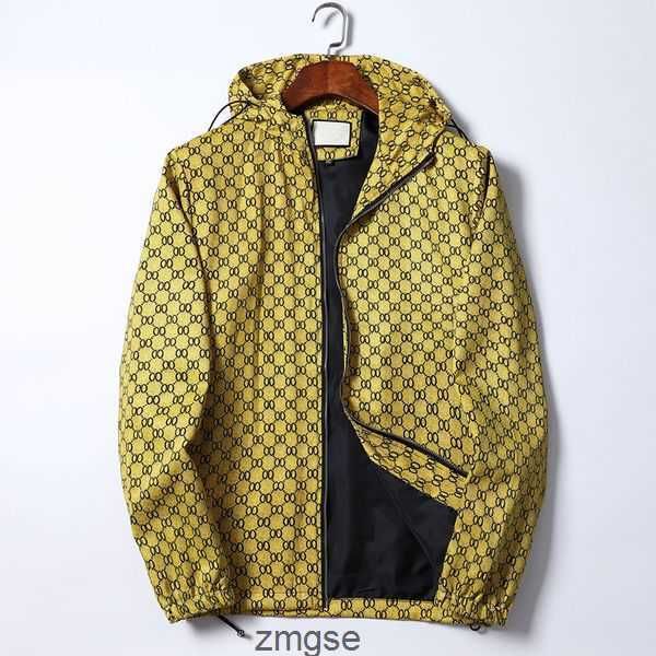 

mens jacket designer for men 2022 woman coat sports fashion jackets womens sweatshirt hoodie with long sleeve zipper windbreaker man clothin, Black;brown
