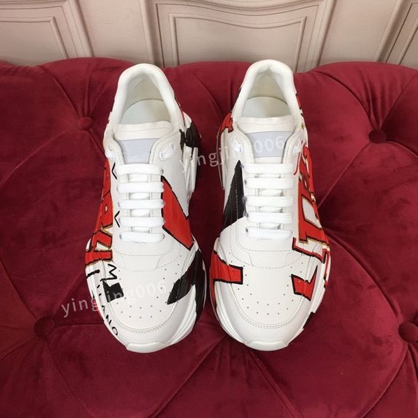 

2023brand quality casual shoes leather lace-up sneaker fashion lady flat running trainers letters men gym sneakers, Black