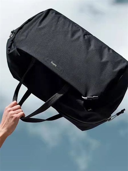 

bellroy australia lite duffel 30l outdoor sports satchel travel 2023 new bag lightweight portable cross-body body fitness bag