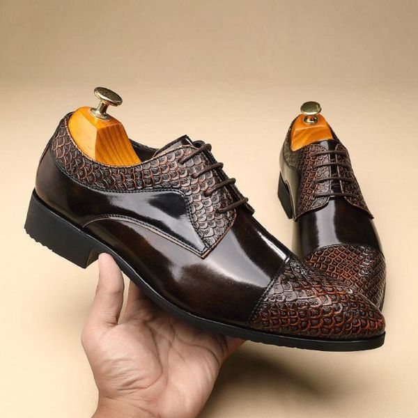 

oxfords men shoes fashion business casual party banquet daily retro carved lace-up brogue dress shoes d2h34, Black