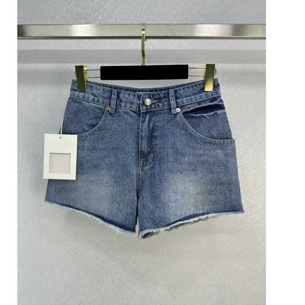 

23ss womens shorts denim shorts womens designer clothing back bag horizontal bar tassel embroidery denim shorts women clothes a1, White;black