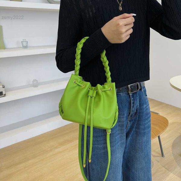 

totes fashion woven shoulder strap tote bags for women leather bucket bag cute purses and handbag designer crossbody bag