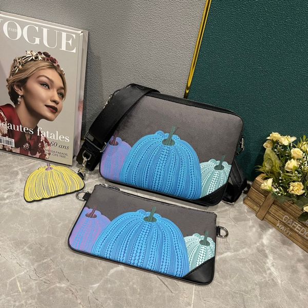 

mens trio messenger districts 3 in 1 bags damier spray luxurys designers crossbody shoulder bag handle purse wallets totes 3pcs sets m69443