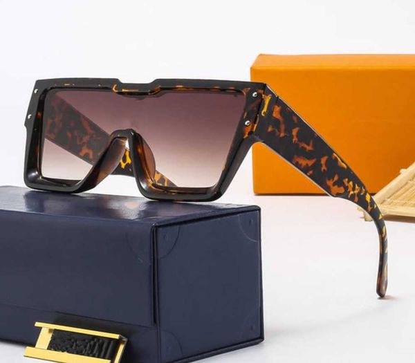 

woman sunglass fashion couple designer sunglasses luxurys designers sun glasses drive summer polarize eyewear 2023, White;black