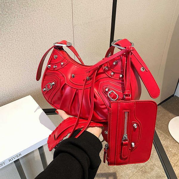 

luxury designer bag women motorcycle clutch classic rivet pleated one shoulder underarm bags purse card bag fashion diagonal span bag