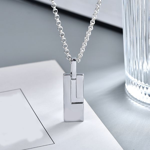 

never fade 925 silver plated luxury brand designer pearl pendant necklace 40cm men and women letter chain jewelry accessories gifts