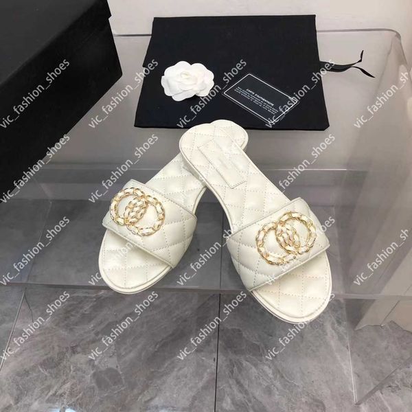 

2023 7a new embroidered fabric slides slippers black beige multicolor embroidery mules womens home flip flops casual sandals summer leather
