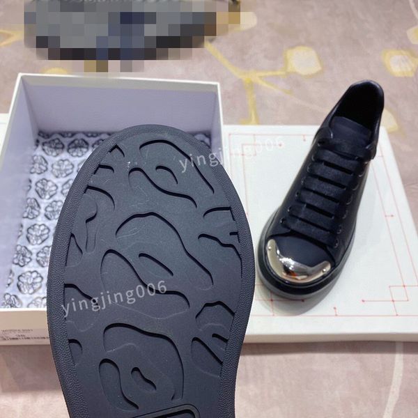 

2023new quality designer men womens sneaker casual shoes leather sneakers embroidered stripes white shoe flat platform walking sports traine, Black