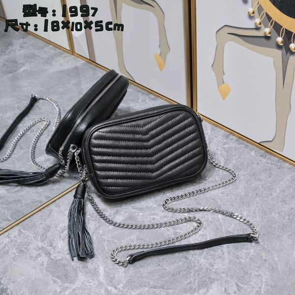

fashion luxury designer shoulder bag caviar calfskin real leather tassels handbag crossbody purse lou camera bags 18x10x5cm