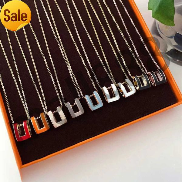 

fashion luxury h pendant necklaces chains designer design for man woman gold silver clavicle necklace choker jewelry letter link chain holid