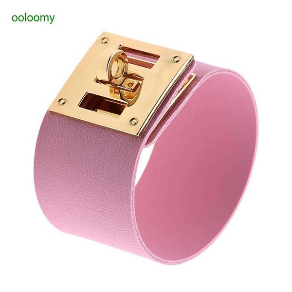 

hemres designer bracelet trendy korean version wide leather couple cool feeling fashion bracelet simple and rotatable alloy clasp crrr, Black