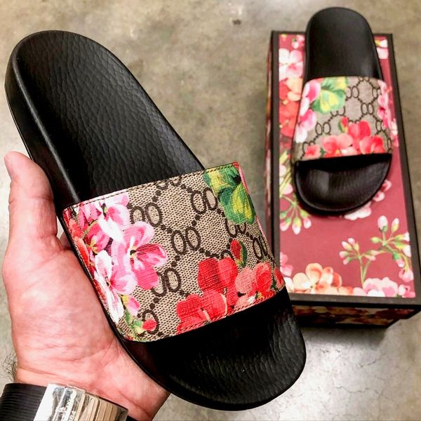 

designers slippers sandals summer beach fashion luxury leather lady guccie for woman slipper shoes sneakers womens mens flower double g slid, Black