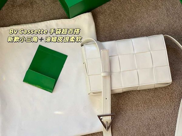 

shoulder designer bag cassette botegas one leather bags luxurys womens new oil batega woven checkered crossbody sheepskin chest bkvr