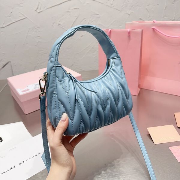 

miu bag designer shoulder bags cross body coac bag miuity women fashion wallets pillow practical lady purse leather miumiu 005