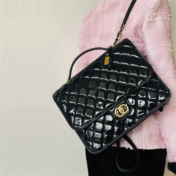 

premium genuine schoolbag new high capacity lacquer leather commuter backpack chain handbag wholesale handbags 30 dollars