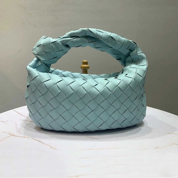 

shoulder bags hand carried woven bag the same style knotted oxhorn leather hand carried cloud dumpling bag 230426