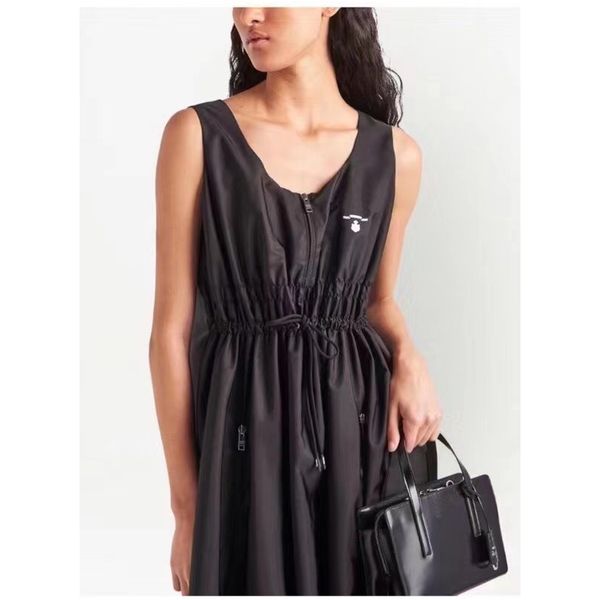 

designers fashion luxury womens trendy dresses classic simple embroidery casual hip short sleeve skims letter pattern pure color casual dres, White;black