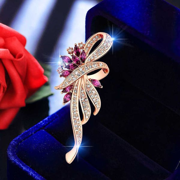 

pins brooches sale crystal brooches for women new retro fashion crystal brooches clothes pins fashion jewelry for women wholesale w0426, Gray