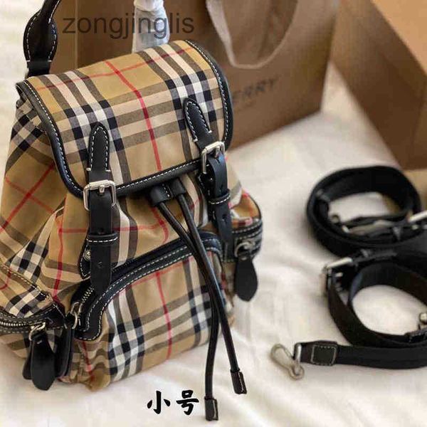 

outlet bag new designer bags burbreryes 2023 fall classic fashion versatile hands plaid small backpack glmb