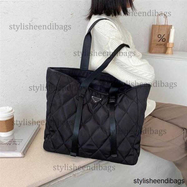 

stylisheendibagsshoulder bags shoulder bags lingge embroidered thread women's bag spring/summer trendy fashion nylon cloth handbag unde