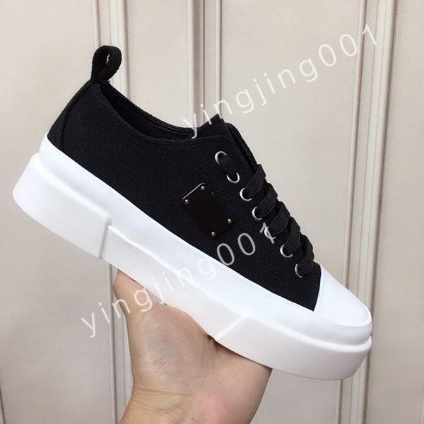 

2023 fashion sneaker men causal shoes fashion woman leather lace up sneakers white black mens womens