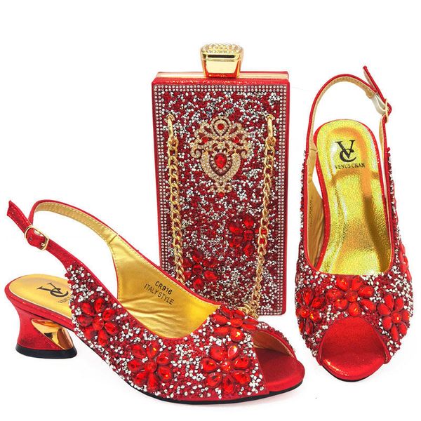 

dress shoes keluaran baru fashion2027356 set sepatu dan tas italia applique khusus pernikahan wanita perak untuk sandal afrika 230425, Black