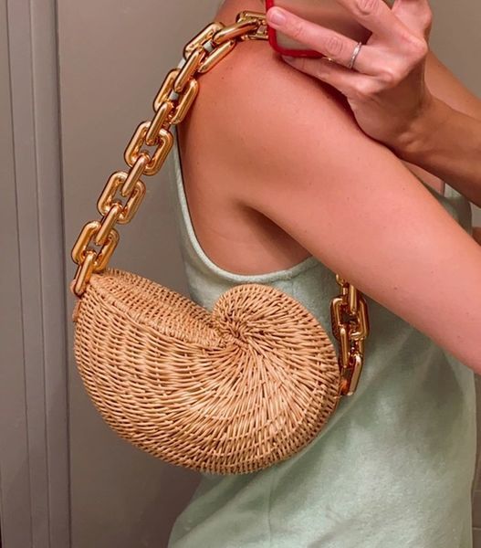 

evening bags 2023 thick chains rattan conch women shoulder design wicker woven handbags luxury summer beach straw bag bali purse 230426