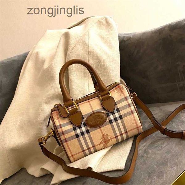 

highend tote fashion hands outlet designer burbreryes b new handbags medieval women war horse pillow bag canvas plaid boston bucket bag casu
