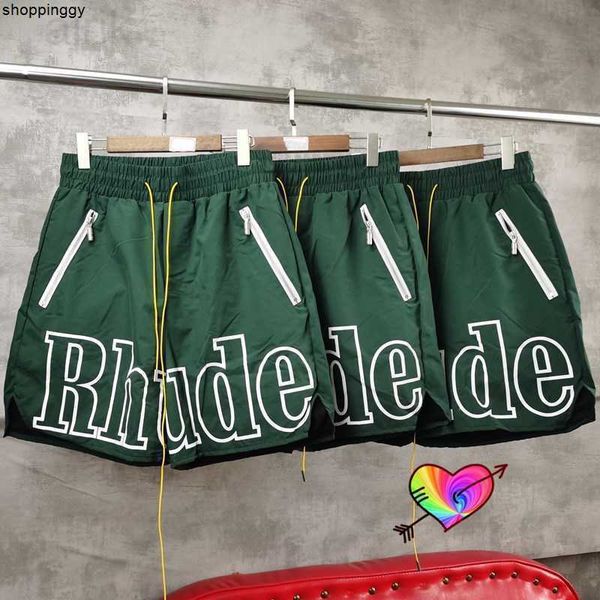 

shorts green rhude board eu size inside tag mesh multiple pockets breeches, White;black