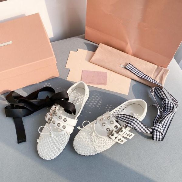 

miu ballet weaving holes shoes women hollowed out ballet laces tsutsu soles cross ankles with bandages casual breathable belt buckle girls f