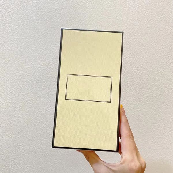 

cologne scarlet poppy for women 3.4 oz 100ml lasts smell beauty classic woods ing