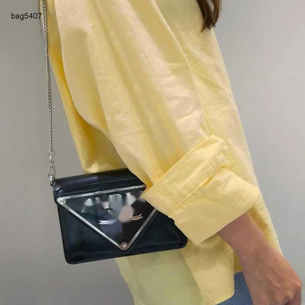 

new fashion bag 65% manufacturers direct retail wholesalenet red small square simple dark wind chain phone one shoulder diagonal cross
