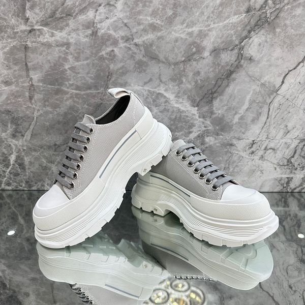 

designer casual shoes real leather classic plaid trainers berry stripes shoe fashion trainer for man woman color bar sneakers 0621, Black