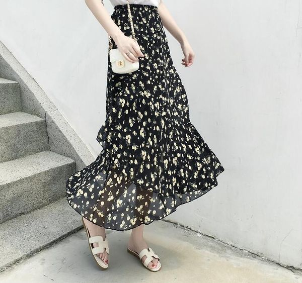 

dresses women's bohemian beach chiffon skirts female summer 2022 new floral lace up skirt ruffled irregular skirts, White;black
