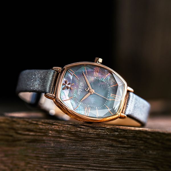

women s watches jam tangan julius ja 920 modis wanita kuarsa mewah berkilau kasual romantis reloj mujer 230427, Slivery;golden