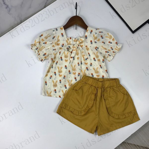 

summer designer girls shorts sets brand kids blouse with borwn short pants two pieces sets lovely rabbit printing shirts puff sleeves fashio, White