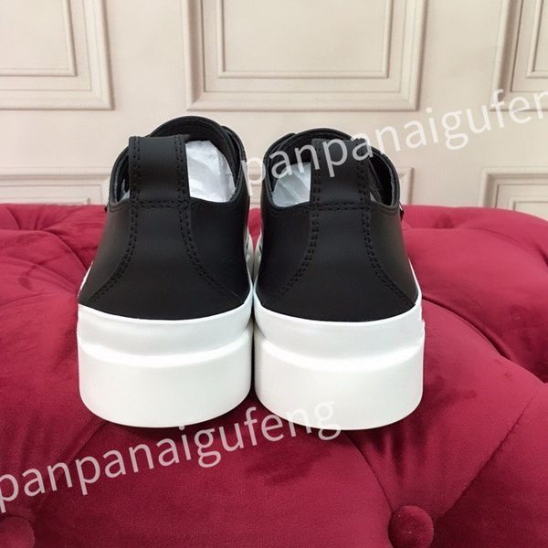 

luxury designer sneakers vintage casual shoes mens women trainers leather reflective sneaker platform shoes, Black