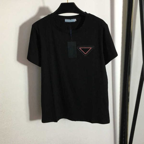 

23ss womens t-shirt womens designer clothing tee round neck pure cotton new logo alphabet rubber chest simple short-sleeved t-shirt women c, White