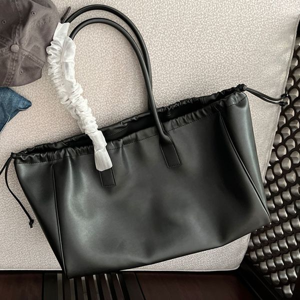 

lightweight grand shopping tote designer minimalistic travel casual bags medium weekend bag for women gifts 43cm
