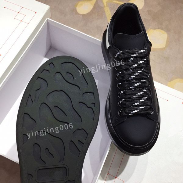 

2023mens quality designer sneaker casual shoes solid leather sneakers embroidered stripes white shoes flat platform walking sports trainers, Black