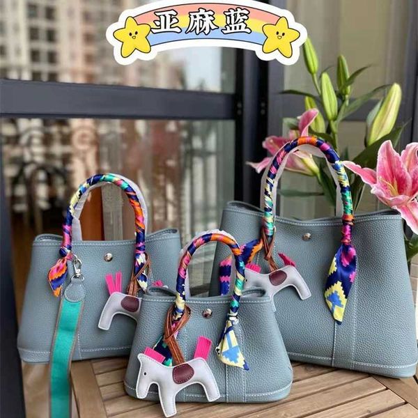 

garden party designer totes grain layer cow leather bag 2023 large capacity mommy bag fashion leather women's handbag