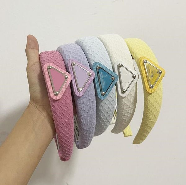 

elegant designer brand triangle letter sponge plaid headbands hair bands for women girl elastic headband colorful sports fitness headband he, Black;brown